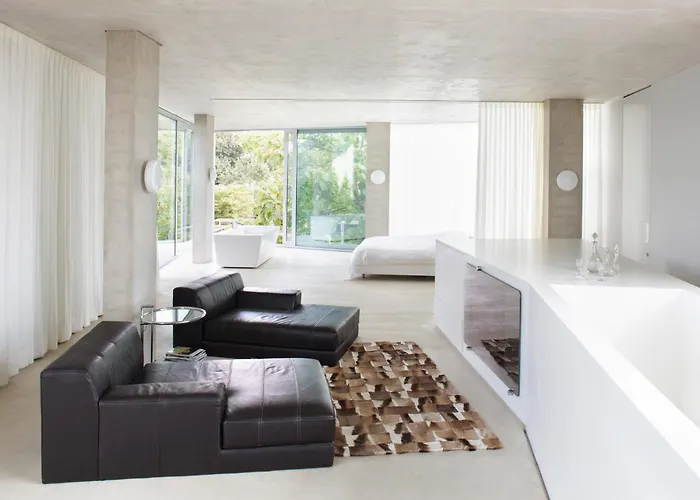 H-house Architectural *