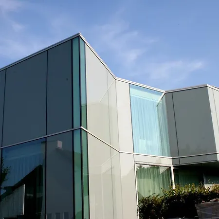 H-house Architectural Landhuis